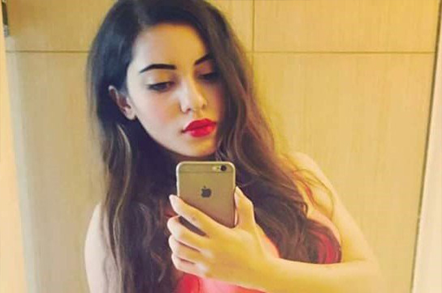 Annushka-Delhi-Escorts